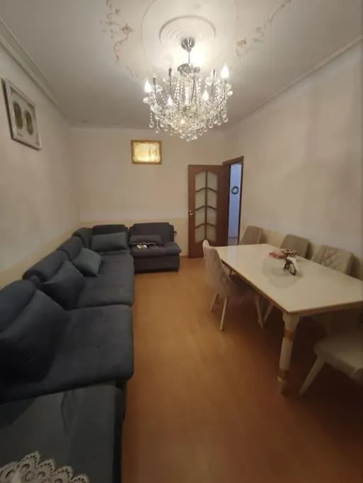 Bright & Cozy Stay Baku Azerbaijan